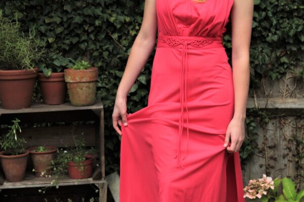 Photo fuchsia dress
